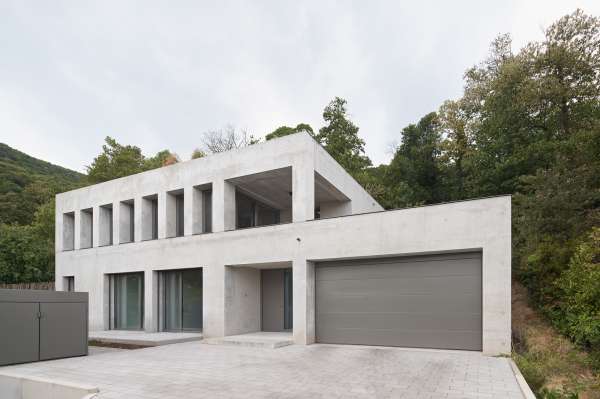 Einfamilienhaus H